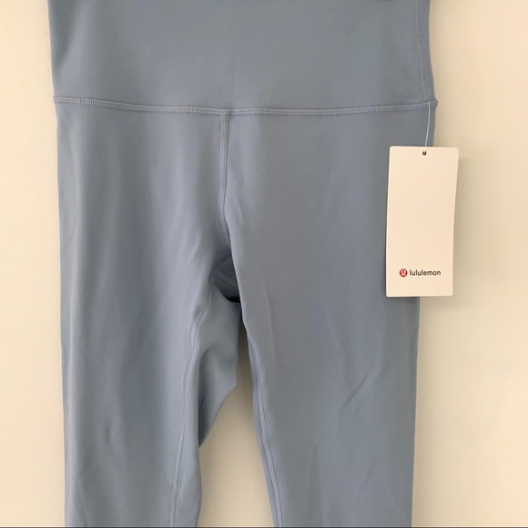 Lululemon Wunder Under HR Tight 25" - Picture 4 of 6